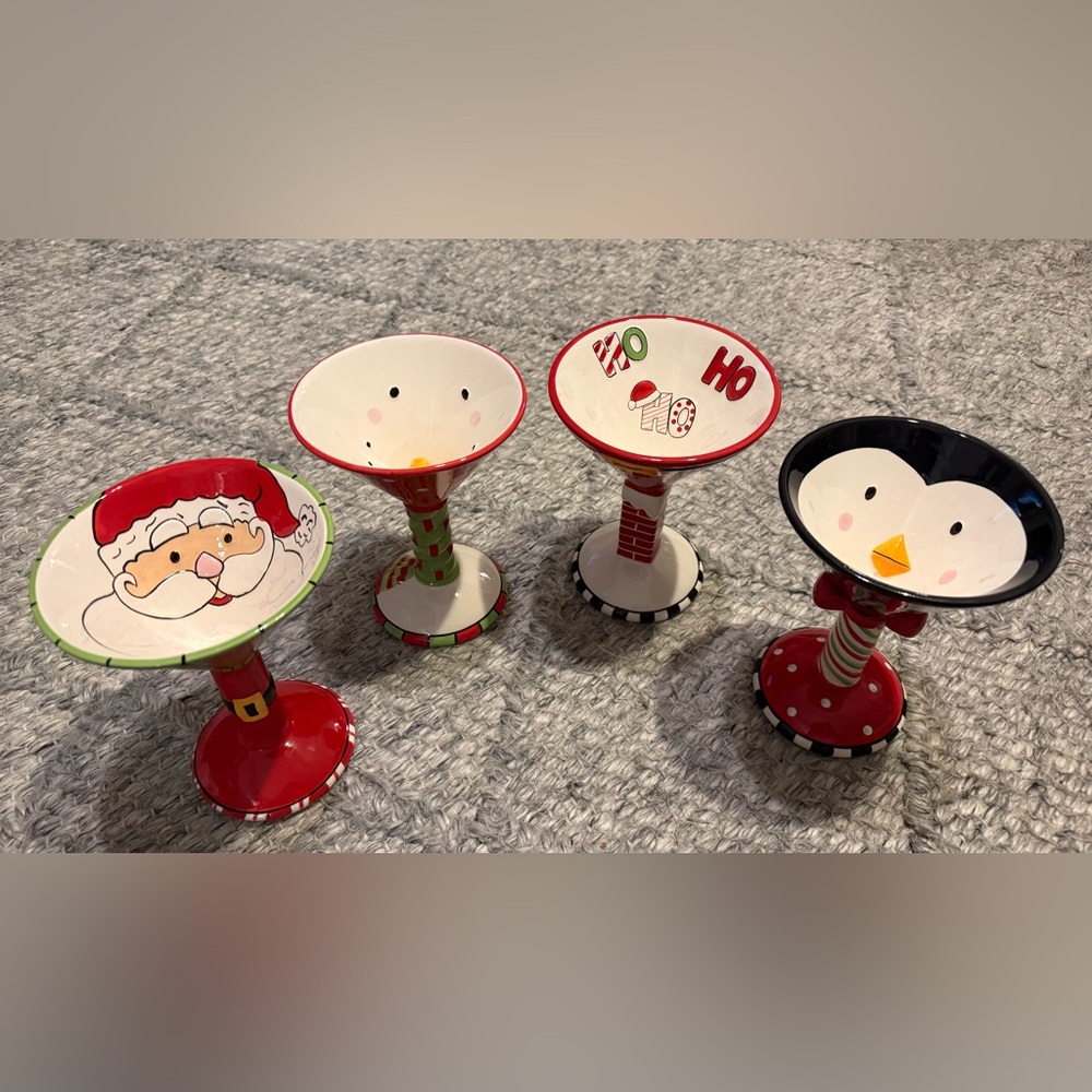 4 Festive Holiday Martini Glasses Set Earthenware.